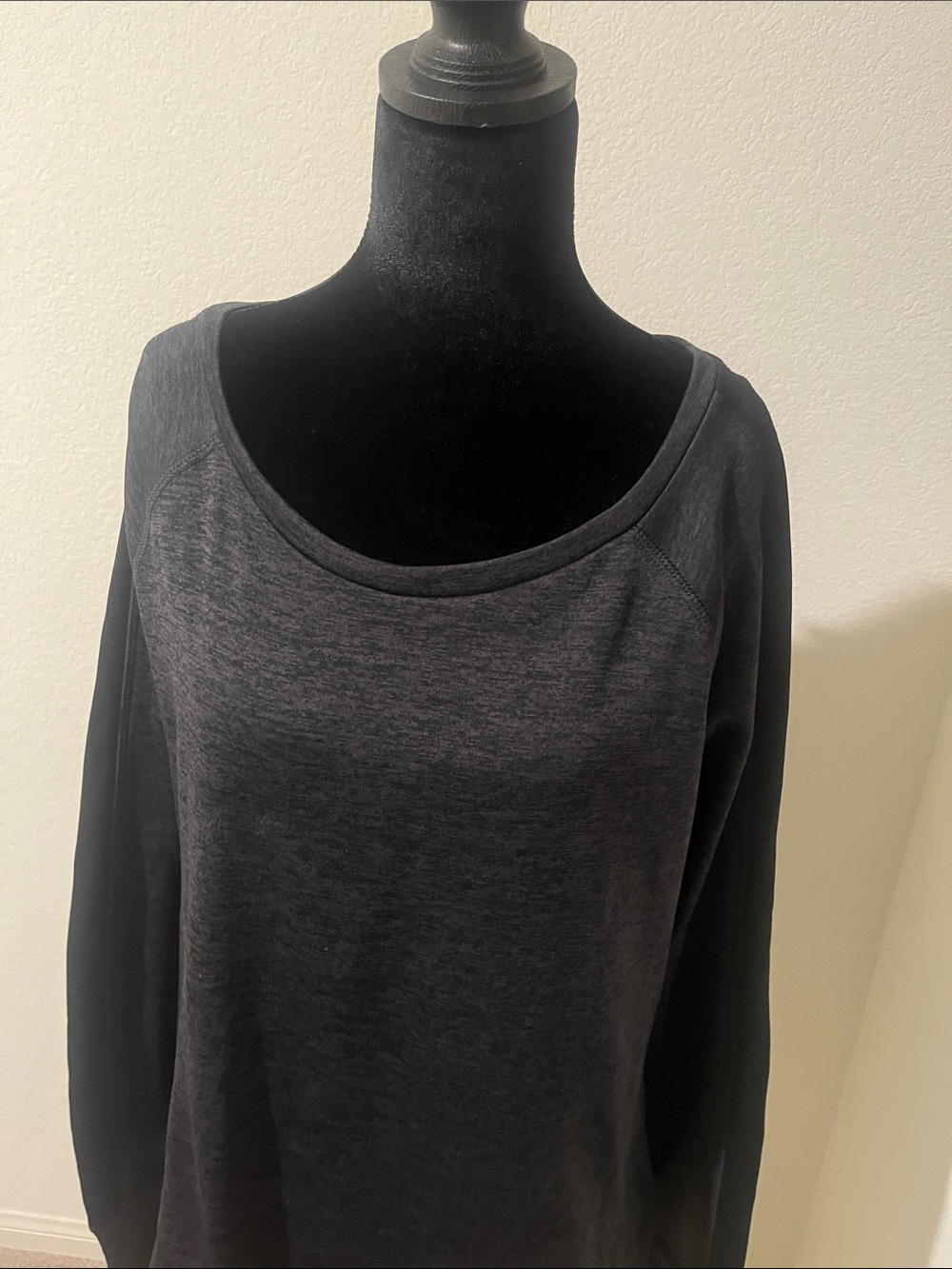 Women's Lightweight Black Pullover Sweatshirt